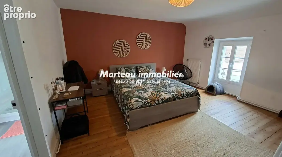 Maison familiale d'environ 122 m² - Souligné-sous-Ballon - photo 4