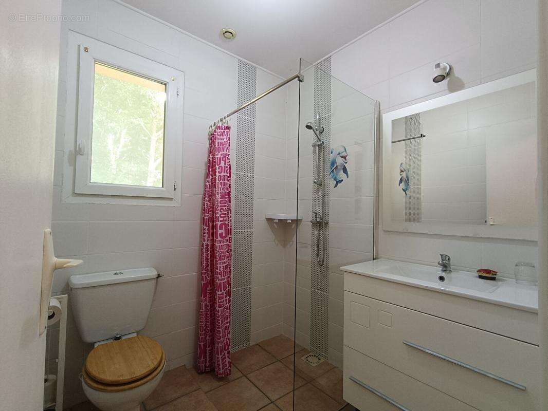 Maison à SAINTE-LIVRADE-SUR-LOT