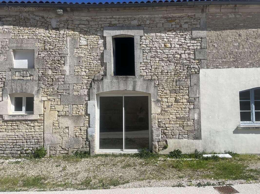 Maison à JARNAC