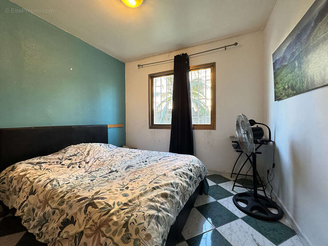 Appartement à SAINT-DENIS
