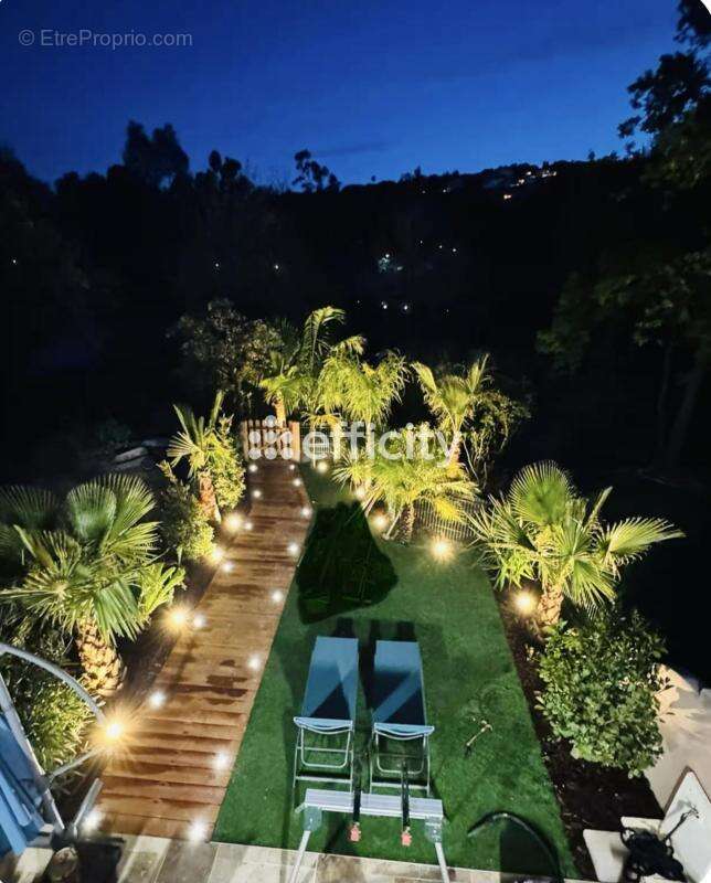 Maison à GRIMAUD