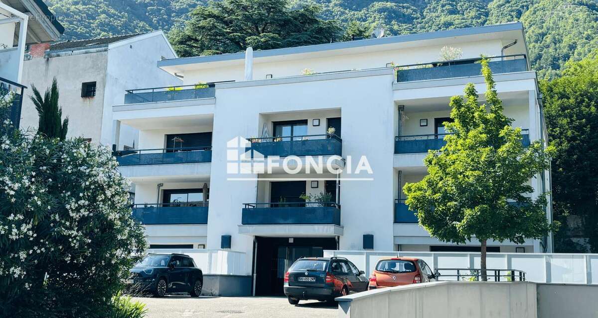 Appartement à LA TRONCHE