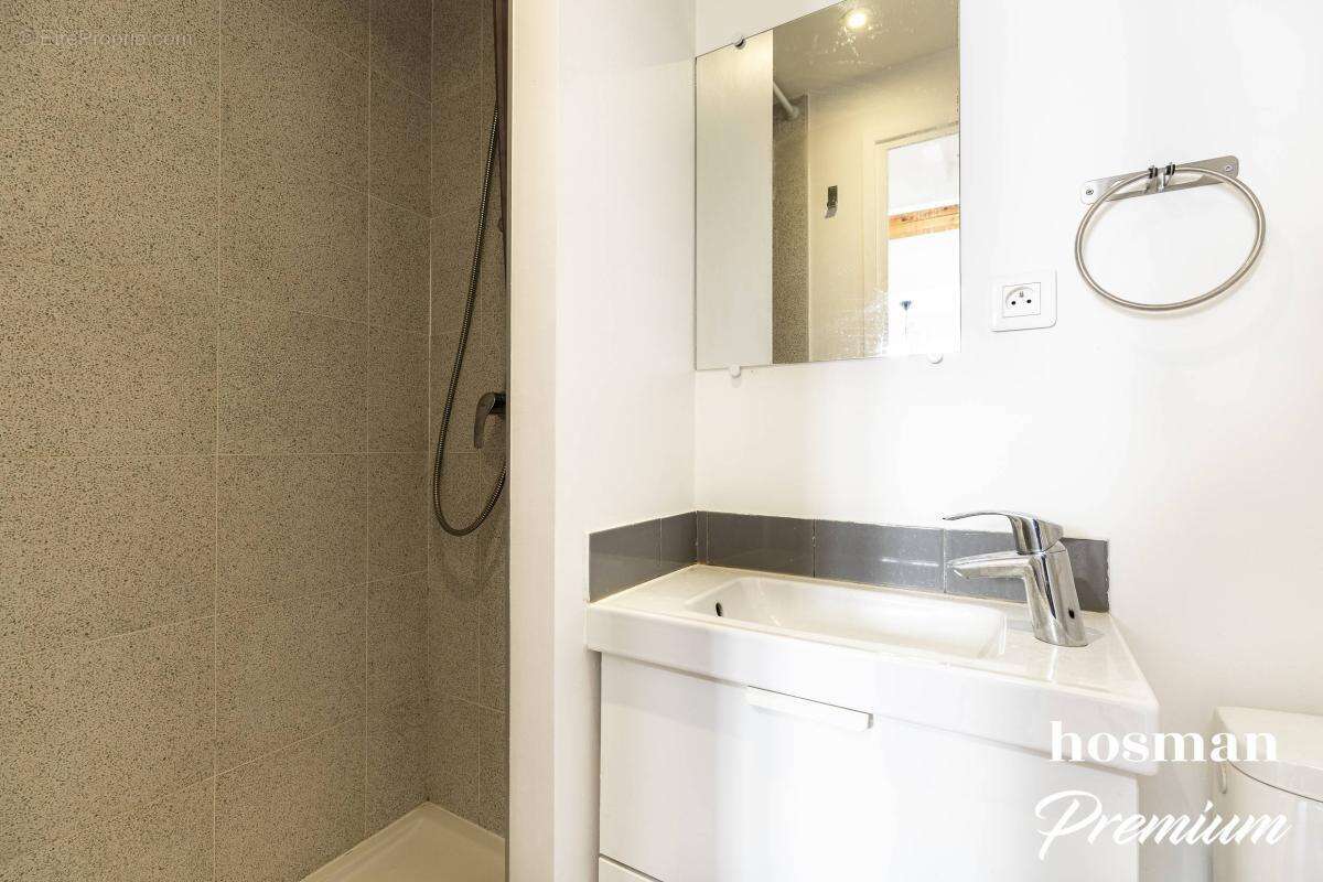 Appartement à PARIS-10E