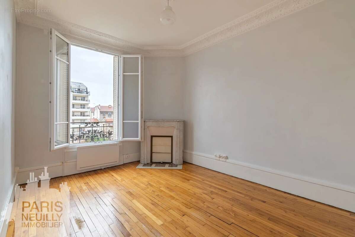 Puteaux - mairie - appartement 3 pieces - vue dégagée - photo 2