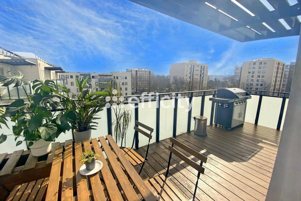 Appartement à SAINT-FONS