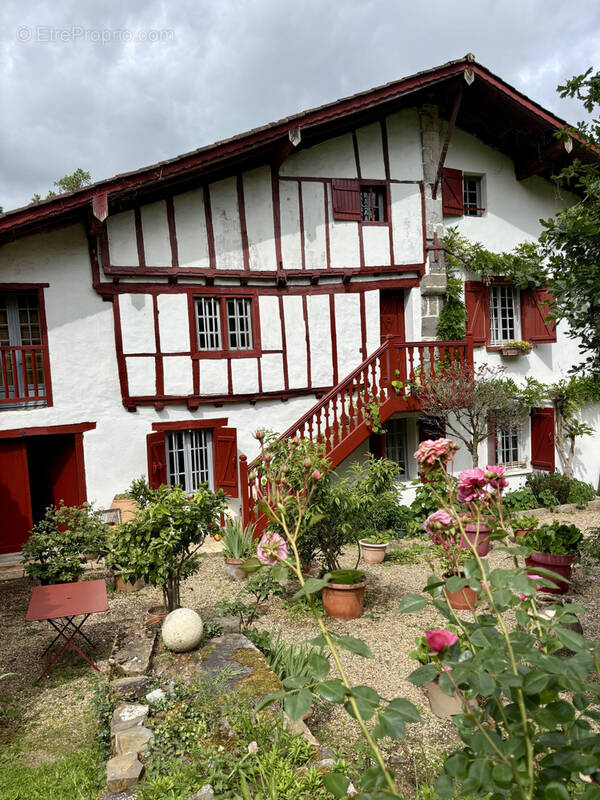 Maison à CAMBO-LES-BAINS