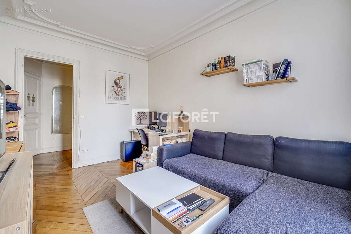 Appartement à PARIS-11E