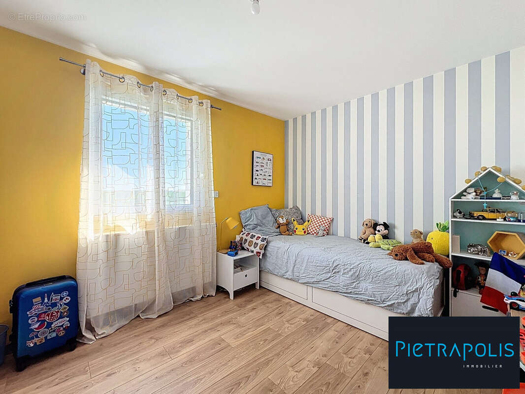 Maison 140 m² à Saint-Bernard  - photo 8