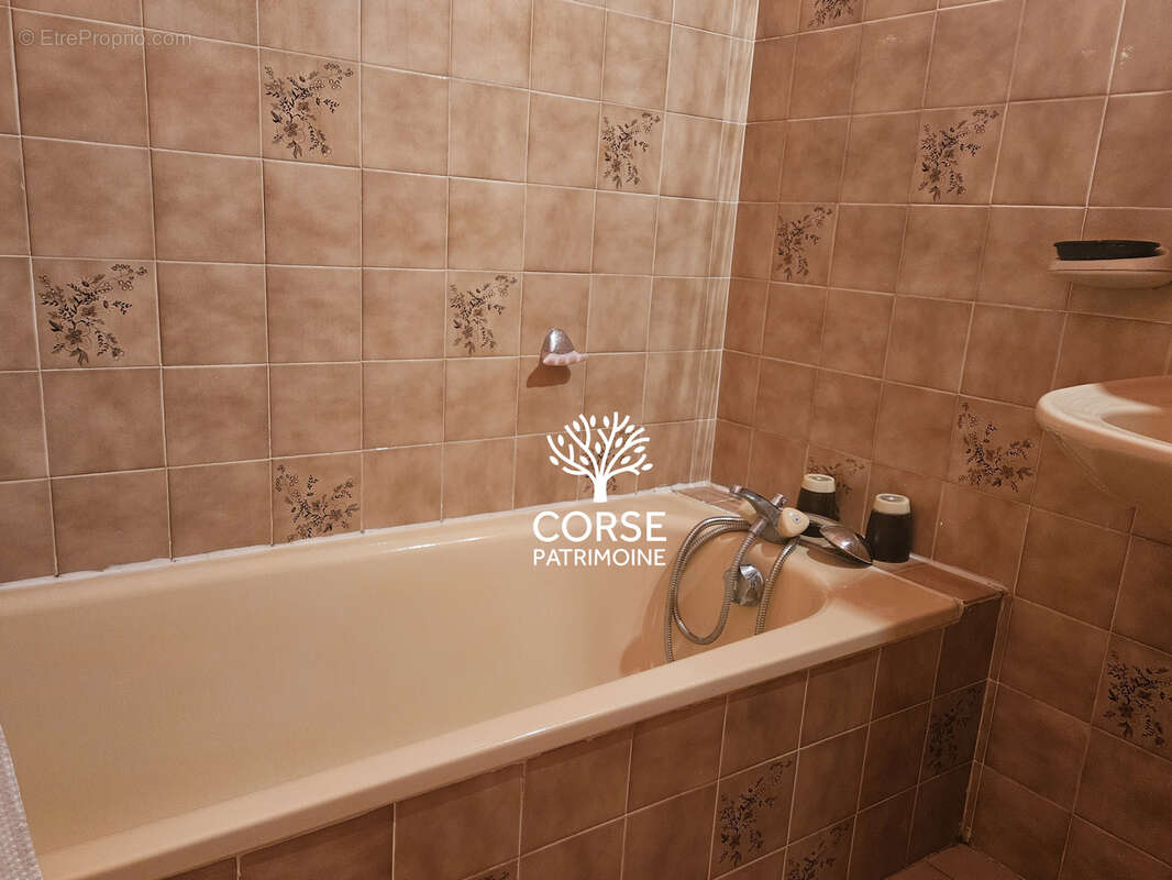 Appartement à SANTA-LUCIA-DI-MORIANI