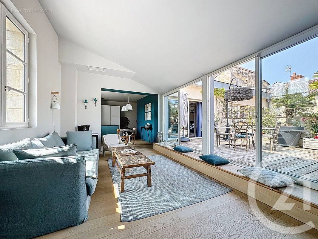 Appartement à BORDEAUX