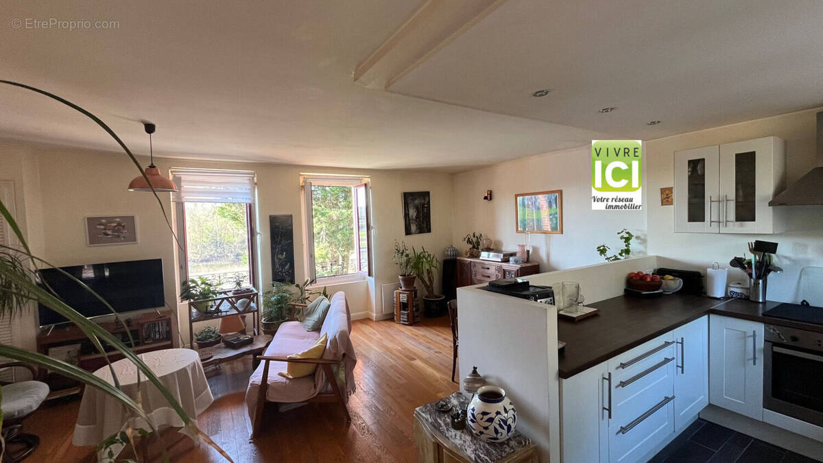 Maison à CHAMPTOCEAUX