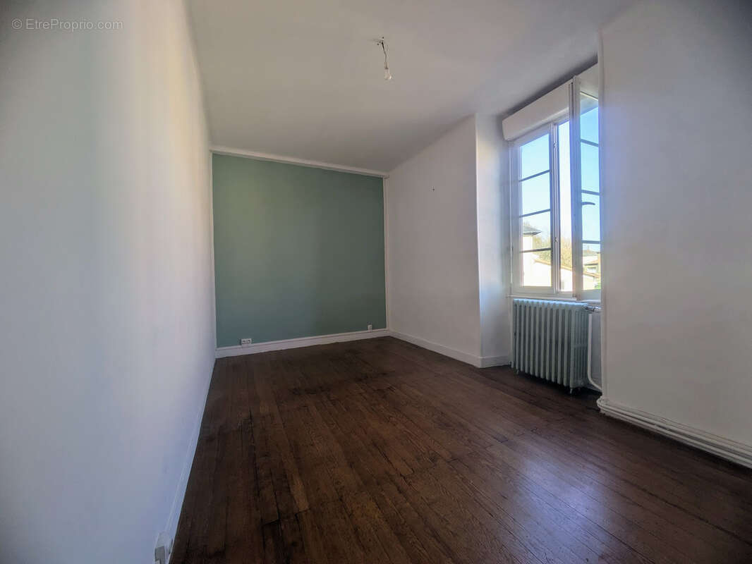 Maison à MOUILLERON-EN-PAREDS