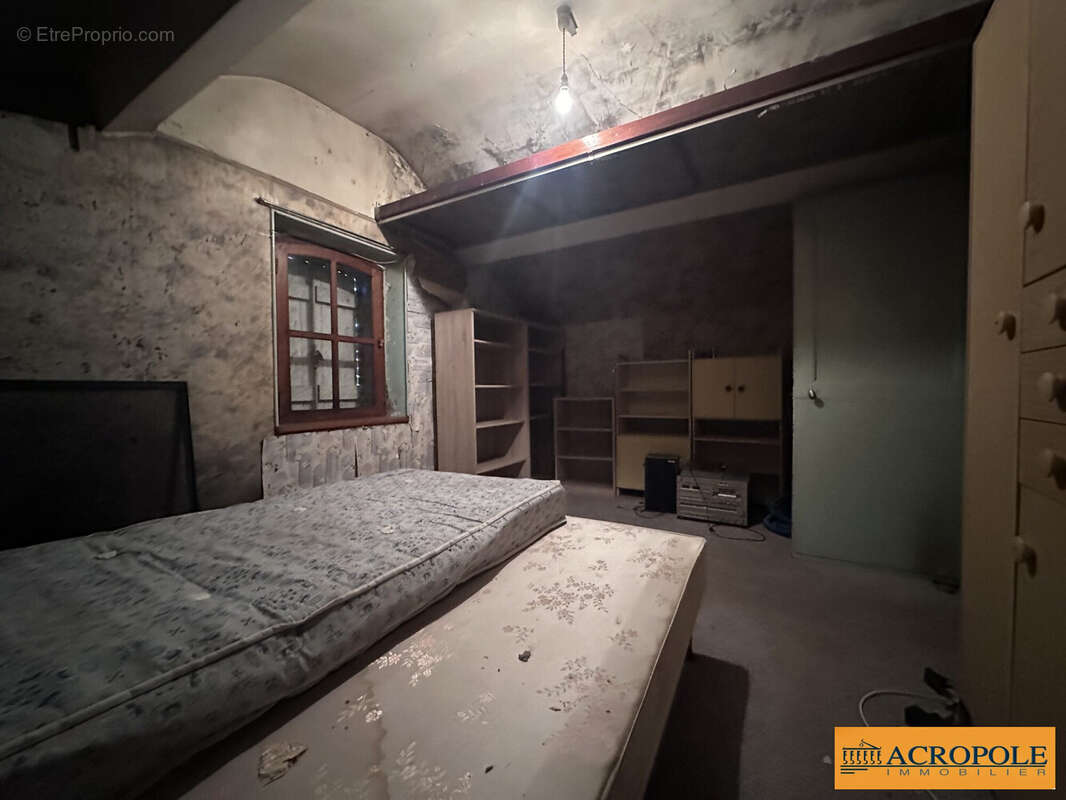 Maison à OUZOUER-SUR-TREZEE