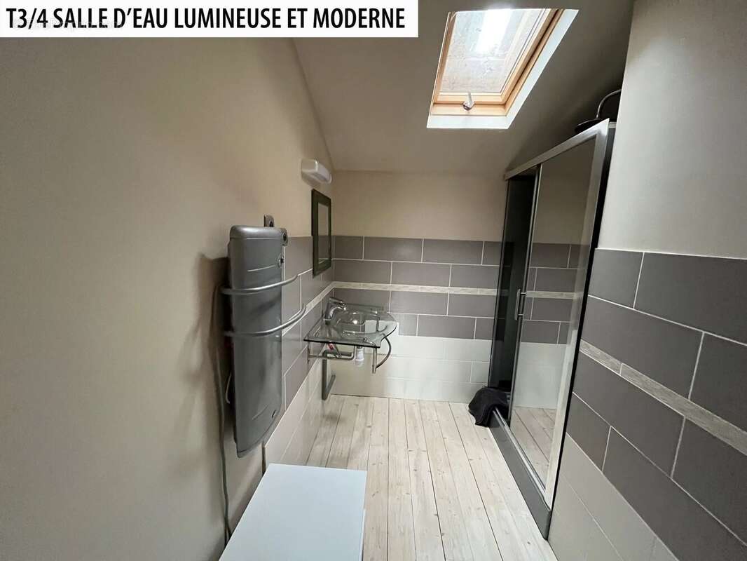 Maison à COURSAN