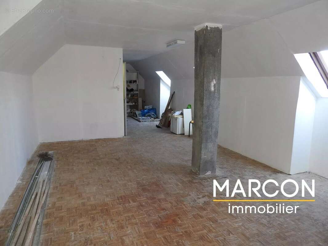 Maison à GENTIOUX-PIGEROLLES