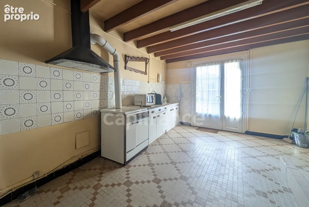 Maison mitoyenne en pierres à rénover avec 2 hectares de terrain plat à Carentoir – Idéal chevaux et projets nature.” - photo 5