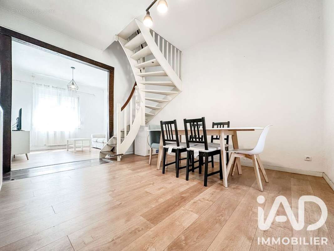 Maison 110 m² à Valenciennes  - photo 4