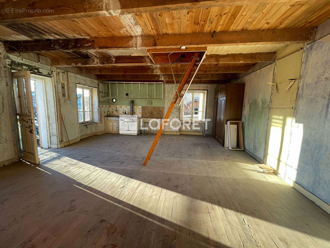 Maison à PIERREFORT