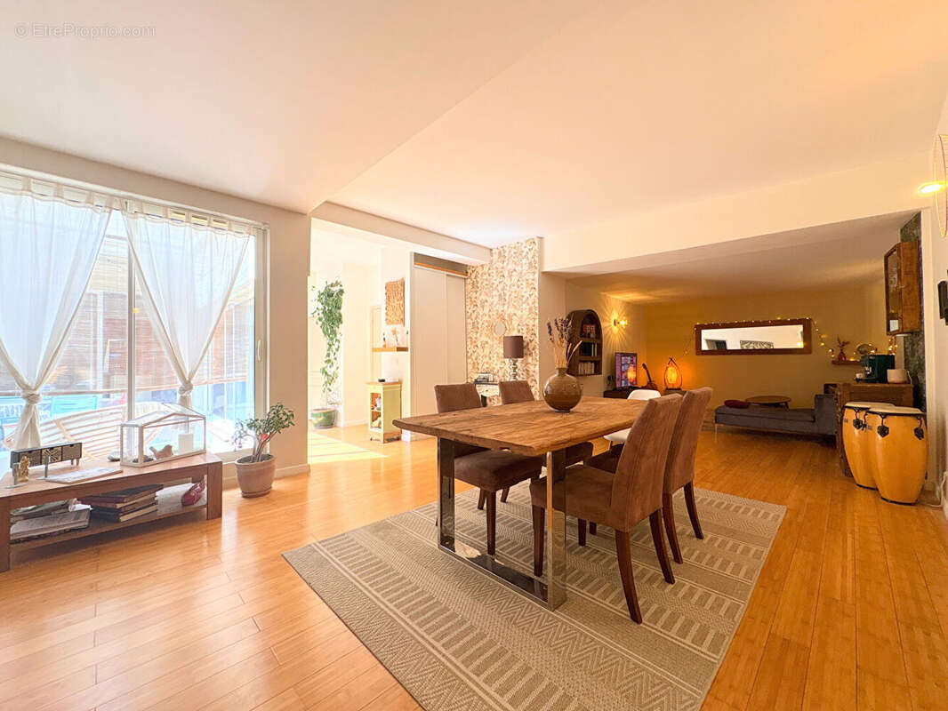 Appartement à PERTUIS