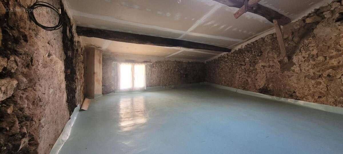 Maison à BRIGNOLES
