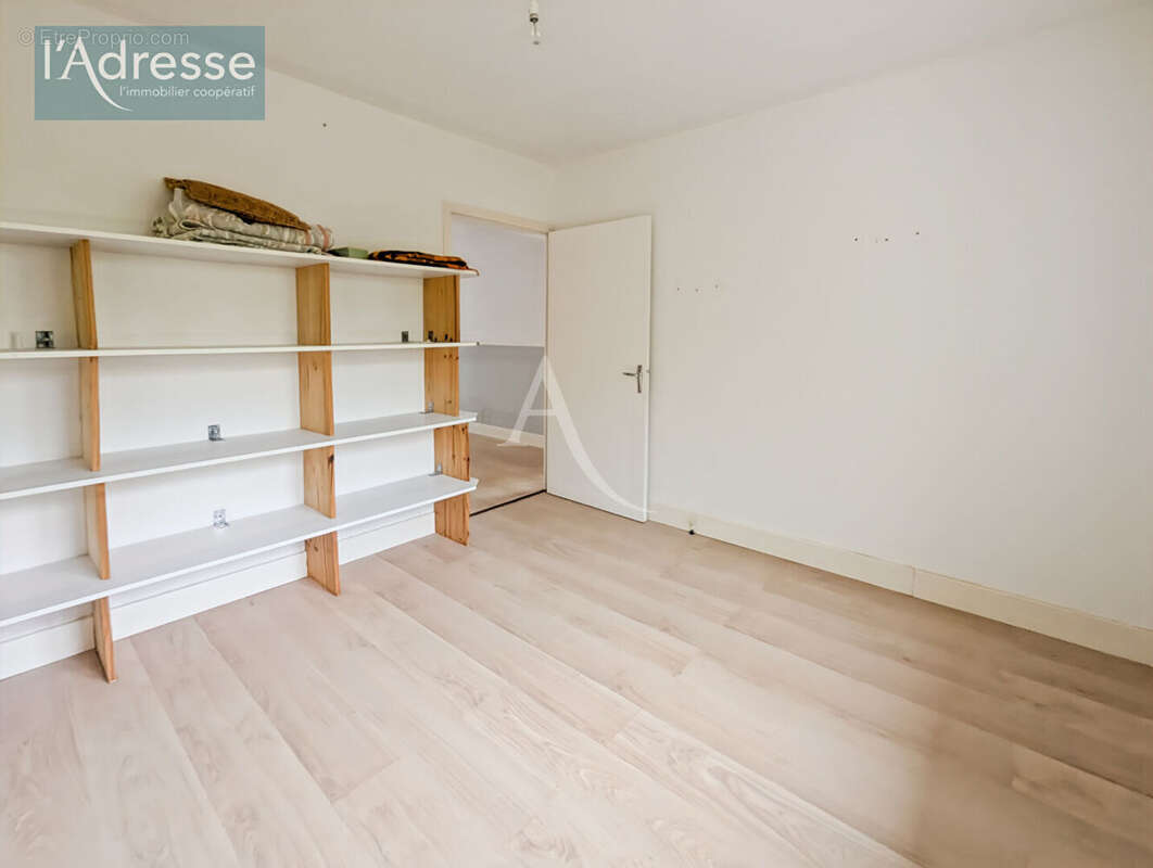 Maison avec 2 appartements indépendants et garage - Puy-l'Évêque, proche commodités - photo 8