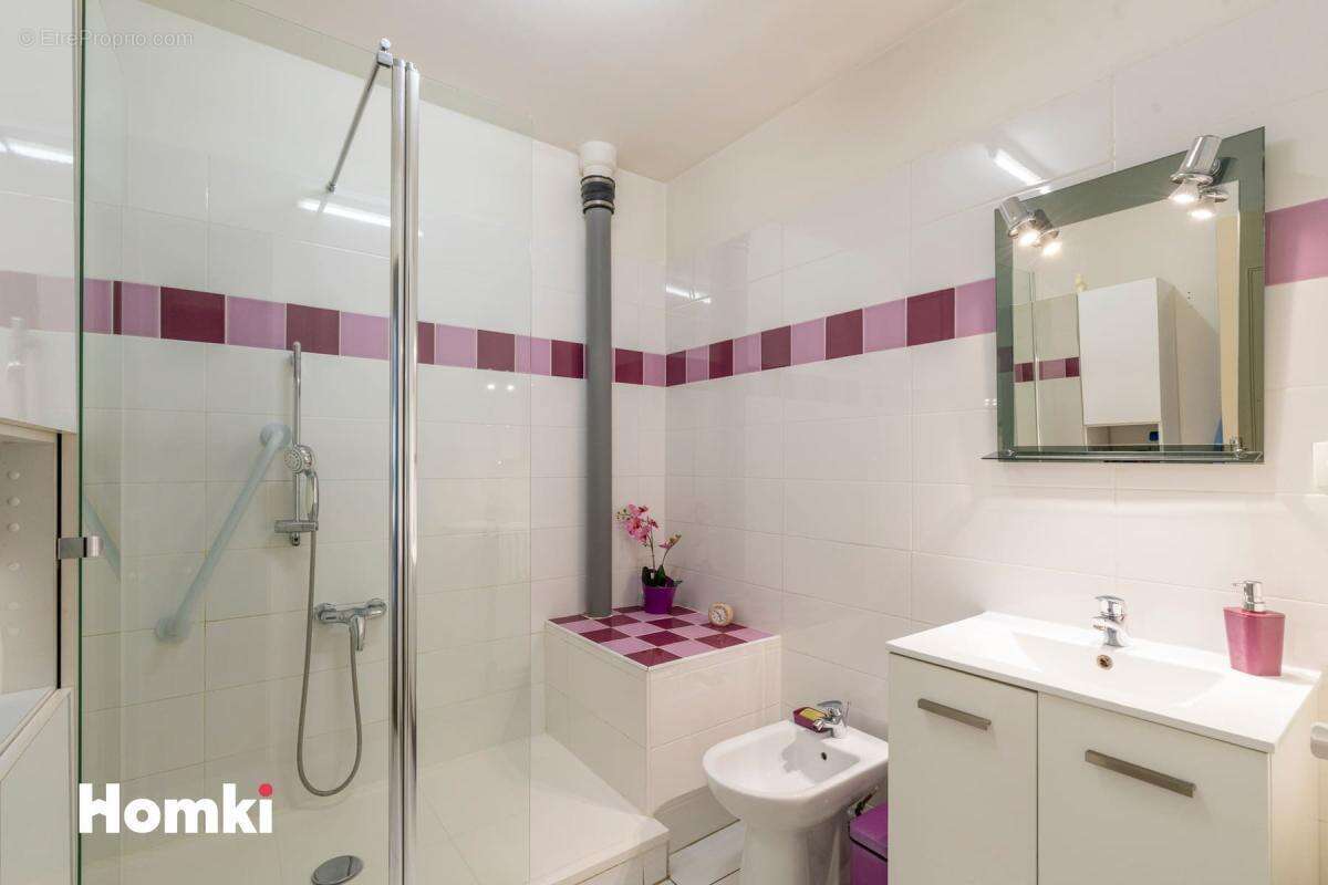 Appartement à MARSEILLE-12E
