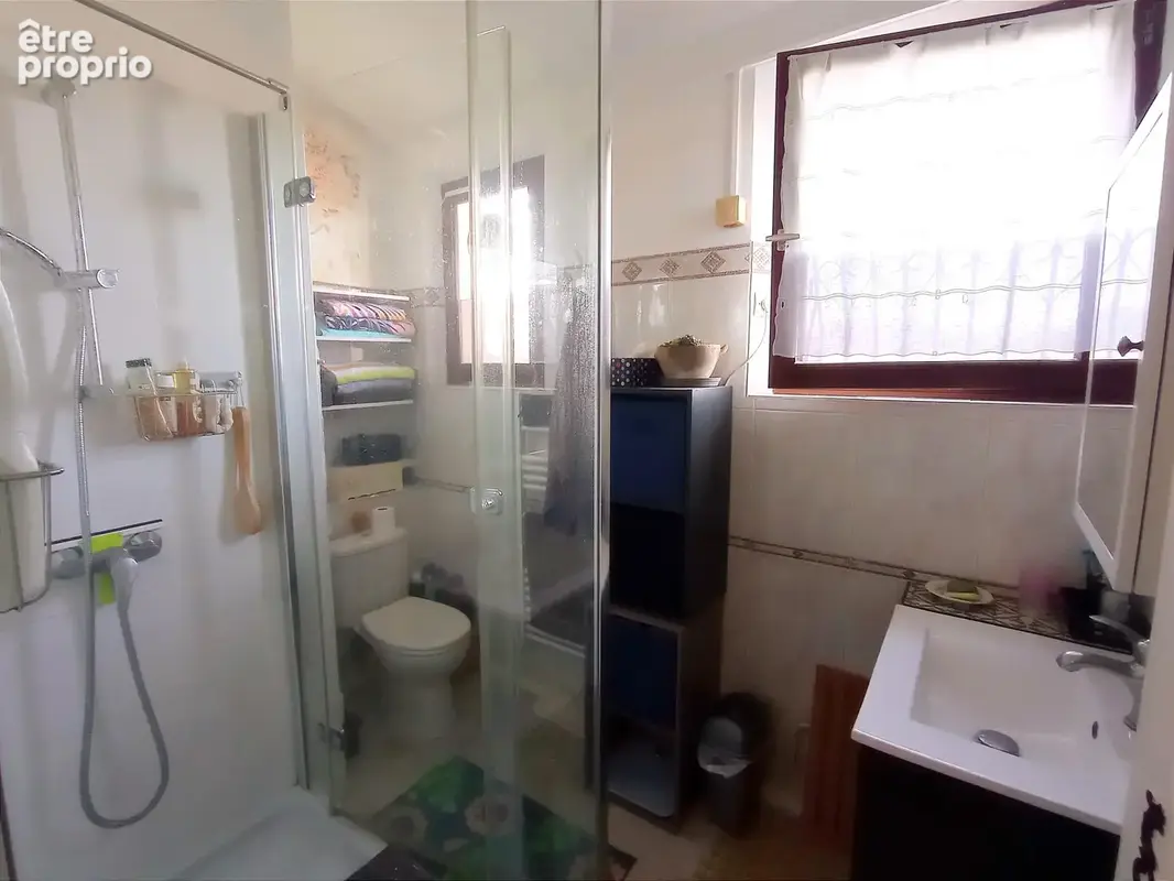 Maison 4 pièces 83 m2 83500 La Seyne-sur-Mer - photo 13