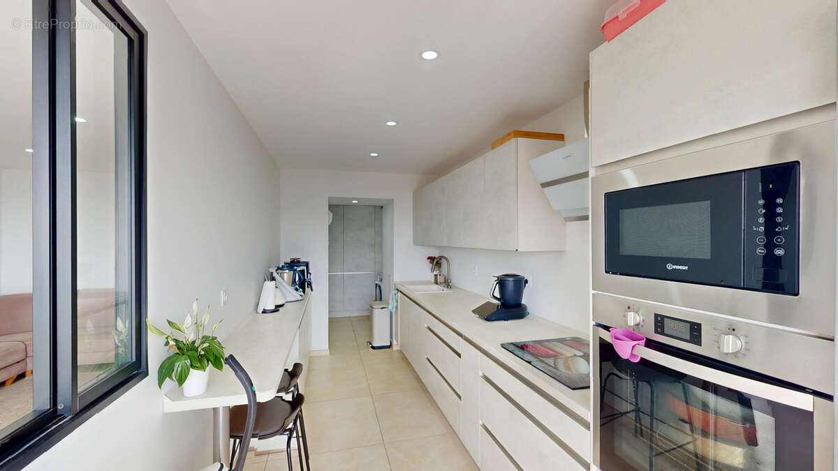 Appartement à LYON-9E