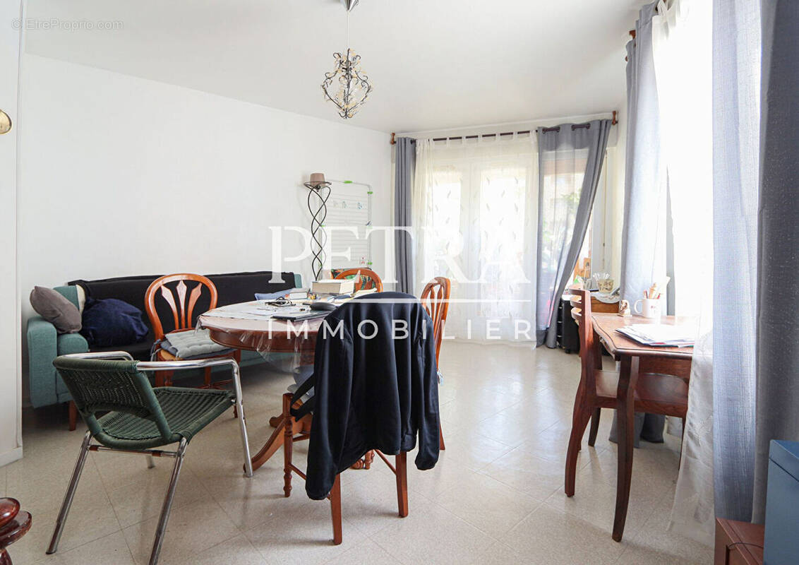 Appartement à CACHAN