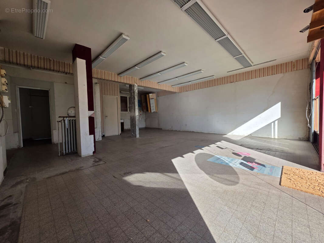 Commerce à SAINT-GERMAIN-EN-LAYE