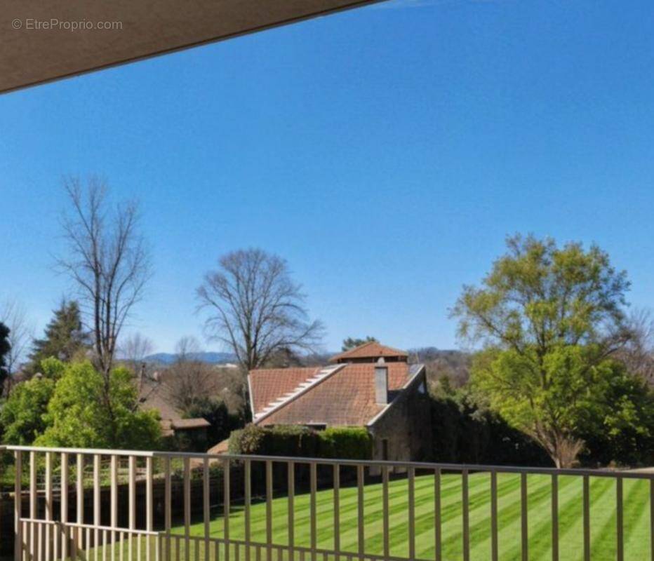 Appartement à TASSIN-LA-DEMI-LUNE