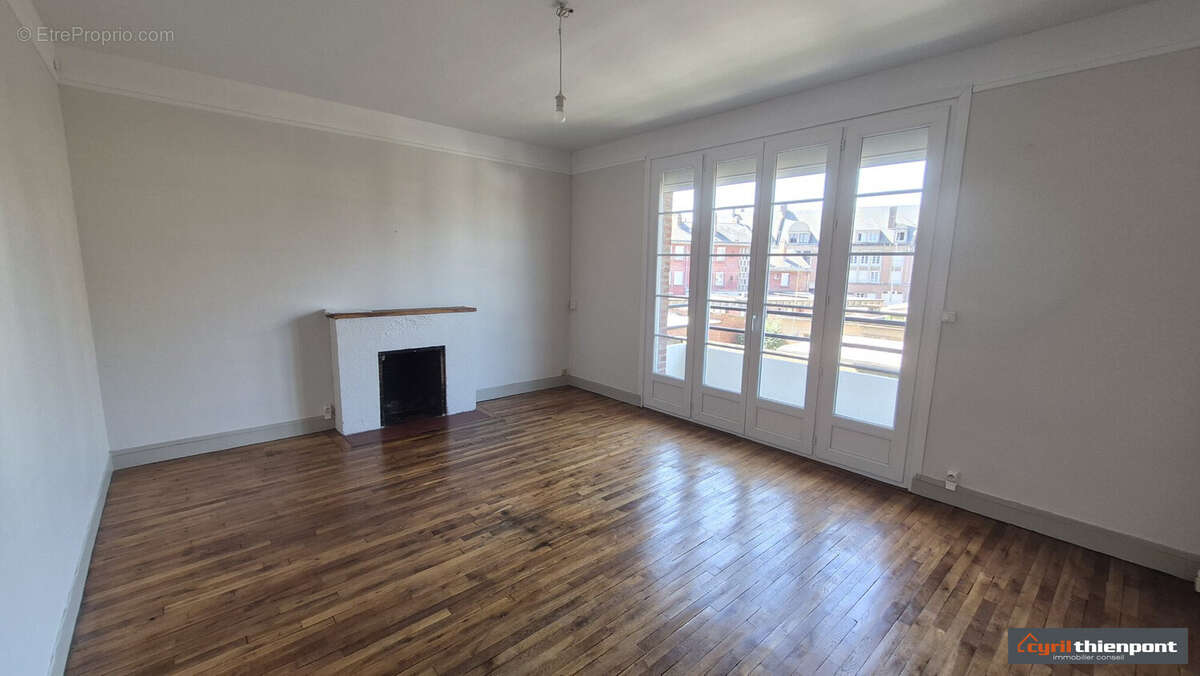 Appartement à ABBEVILLE