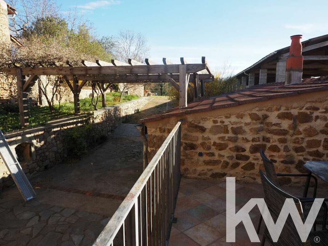 Maison à SAINT-JEAN-EN-VAL