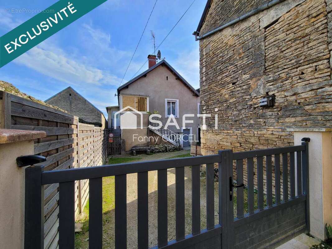 Photo 2 - Maison à SAINTE-COLOMBE-SUR-SEINE