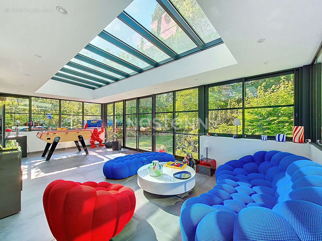Maison Lamorlaye 7 pièce(s) 226 m2, parc 4000 m² avec piscine chauffée - photo 7