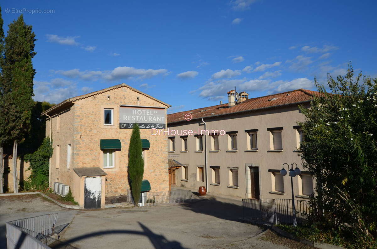 Commerce à DRAGUIGNAN
