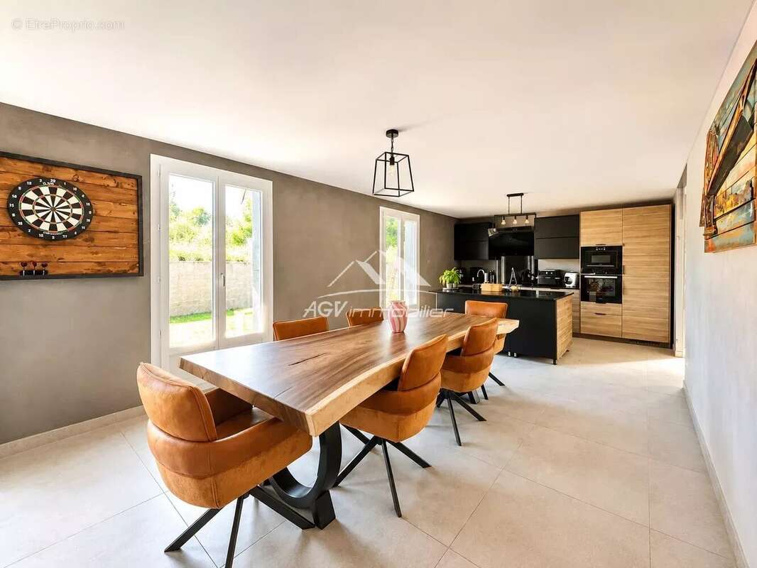 Saint Julien Les Rosiers, villa 4 chambres + piscine - photo 5