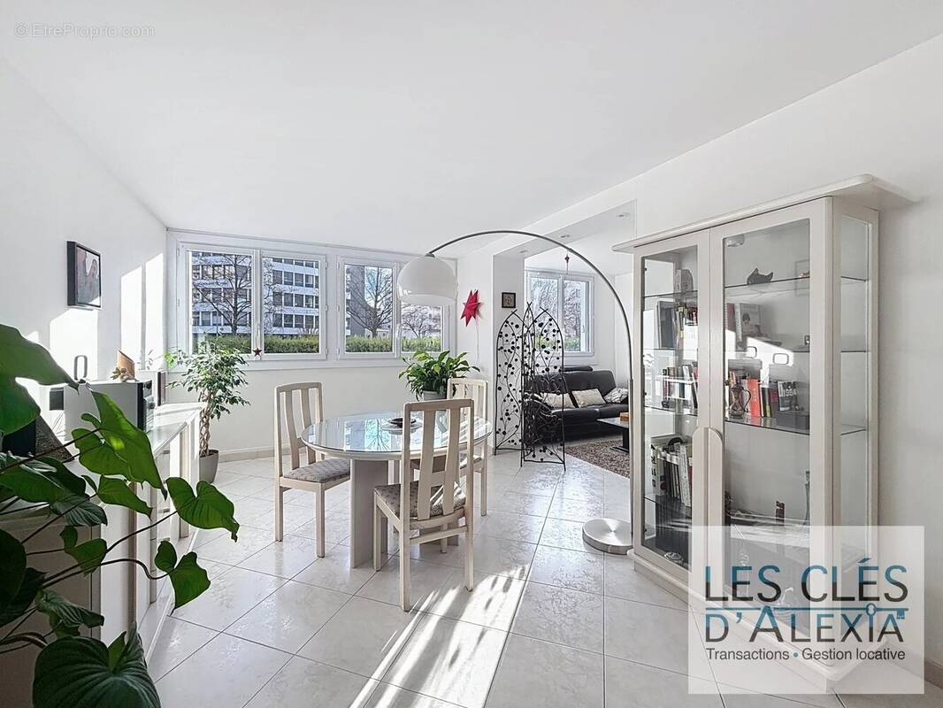 Appartement à LYON-8E