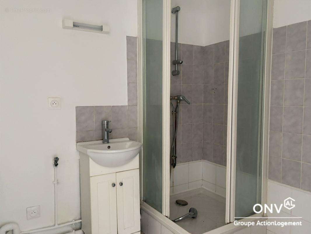 Appartement à L'ISLE-D'ABEAU