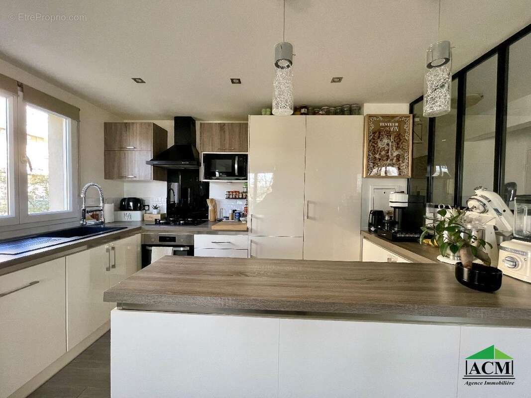 Appartement à SAINT-OUEN-L'AUMONE