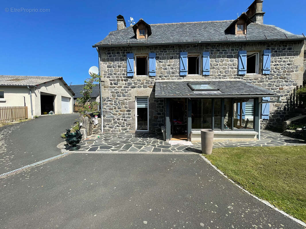Maison Lacapelle Barres 5 pièce(s) 110 m2 - photo 10