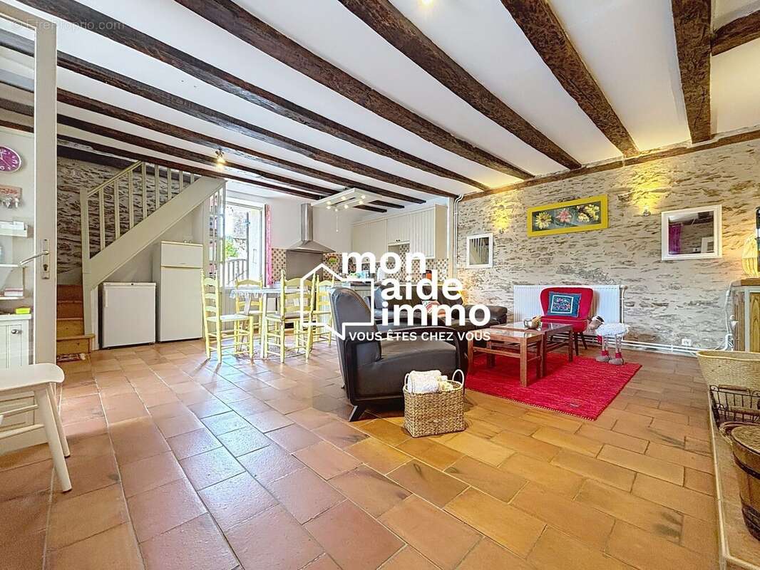 Maison à SAINT-JORY-DE-CHALAIS