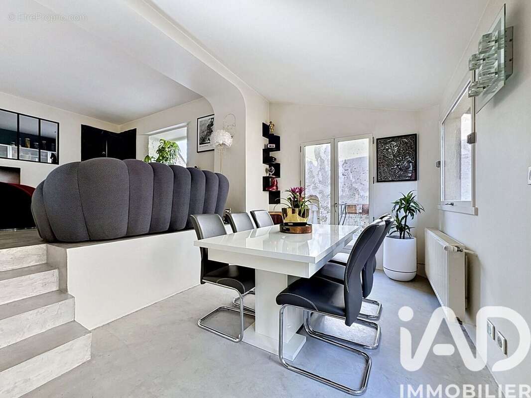 Maison 130 m² à Orgeval  - photo 7