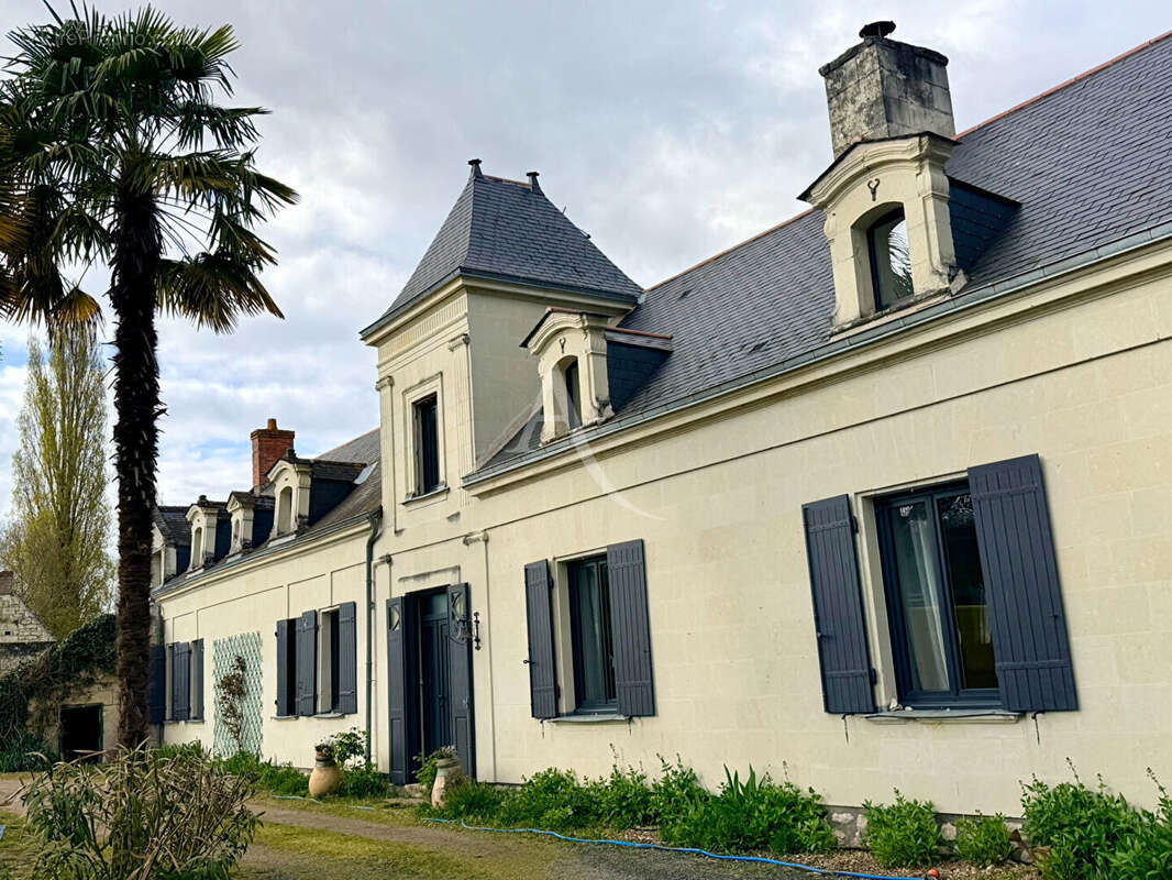Maison à VARENNES-SUR-LOIRE