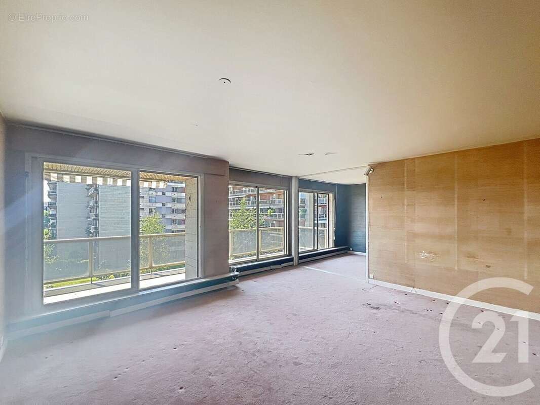 Appartement à SAINT-CLOUD