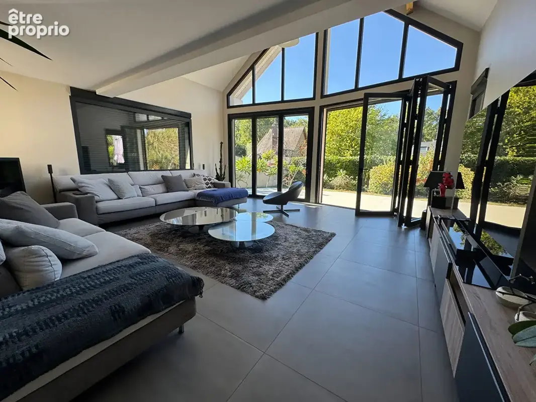 Grande maison contemporaine avec beaux volumes  Jouars Pontchartrain 8 pièces 233 m2 - photo 2