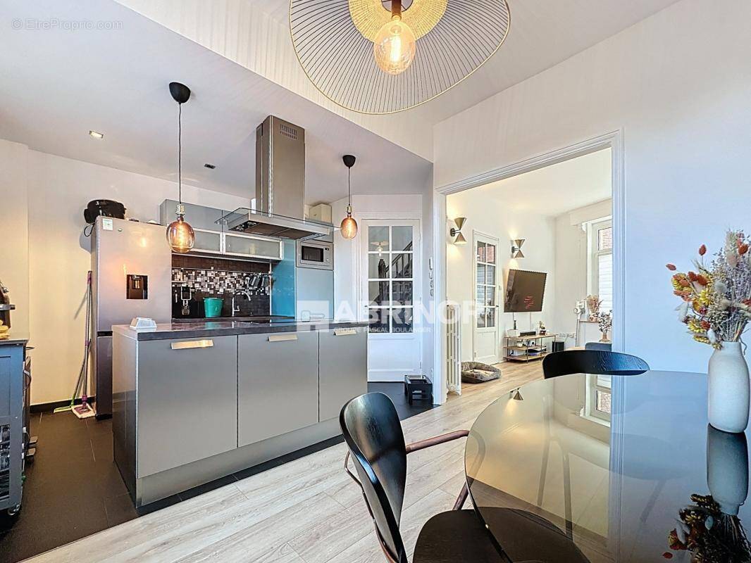 Maison à MARCQ-EN-BAROEUL