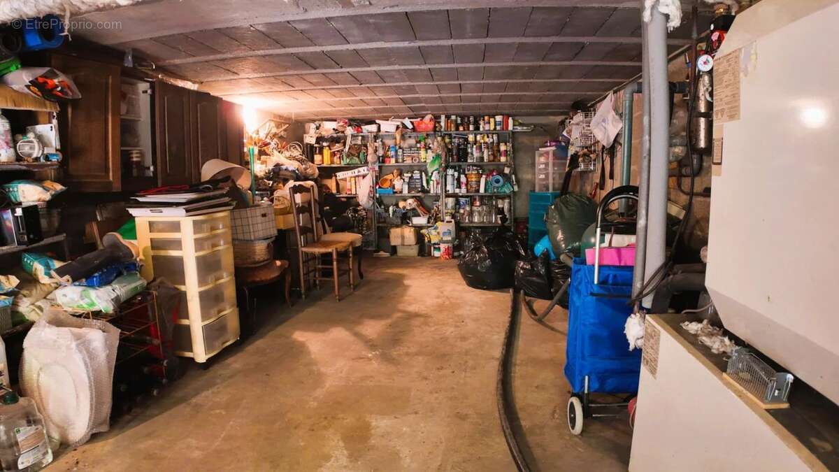 Maison à CLAIREFONTAINE-EN-YVELINES