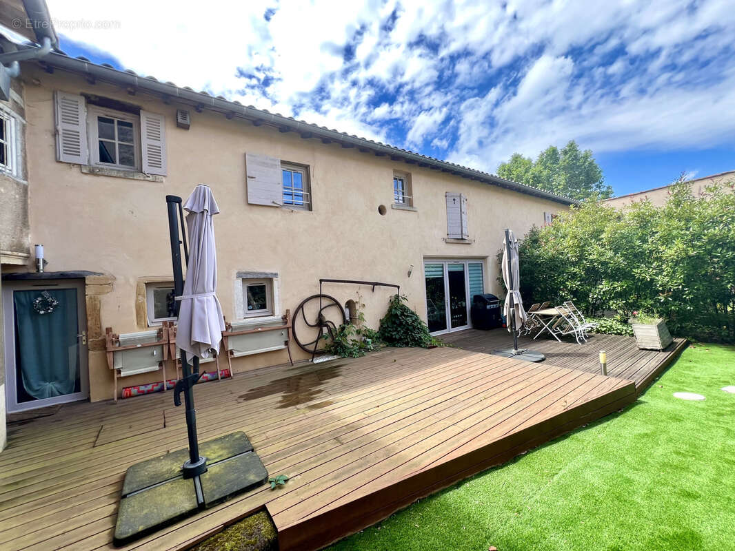 Appartement à ARNAS