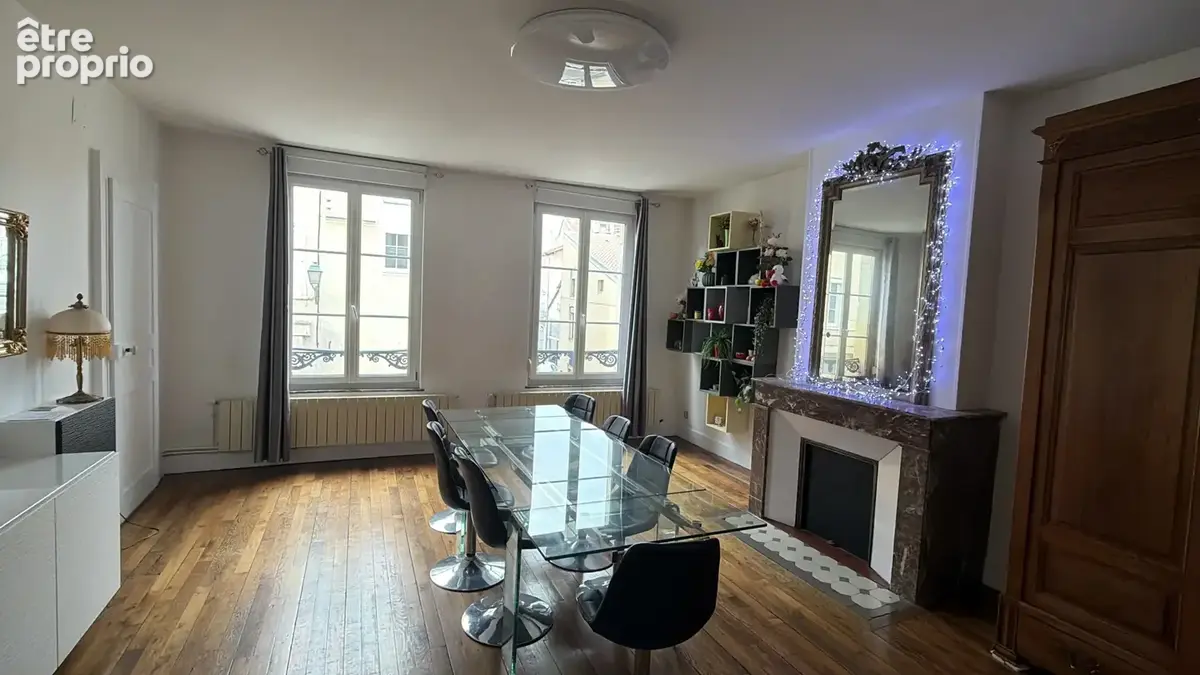 Appartement de 205 m2 habitables en plein centre ville - photo 11